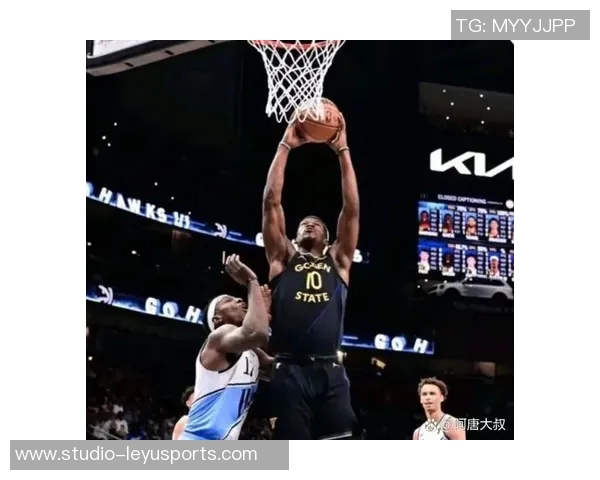 老鹰队与开拓者队激战正酣谁能在这场对决中笑到最后 老鹰队与开拓者队激战正酣谁能在这场对决中笑到最后